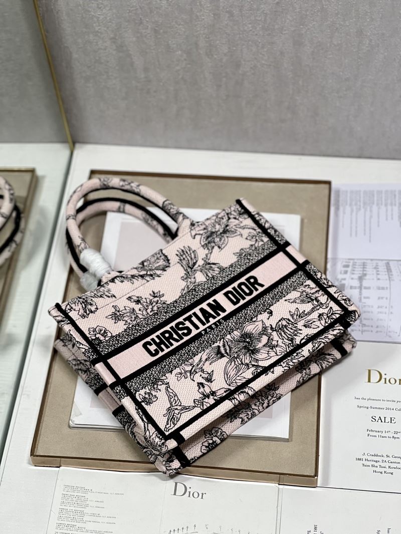 Christian Dior Shopping Bags